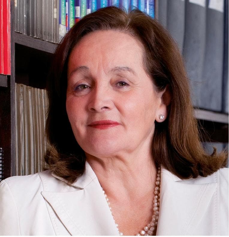 Marta Lagos portrait